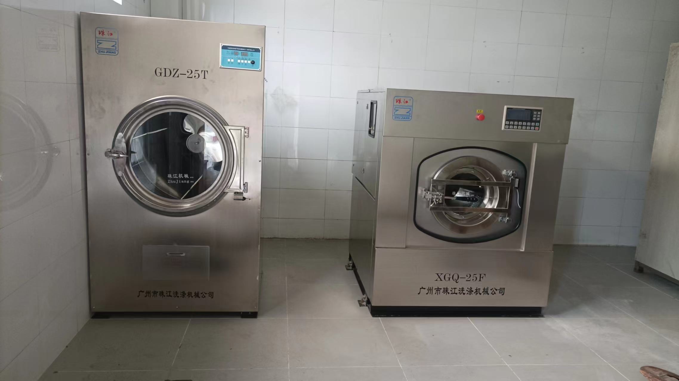珠江洗滌設(shè)備為紡織廠(chǎng)提供高效工業(yè)洗衣機(jī)解決方案